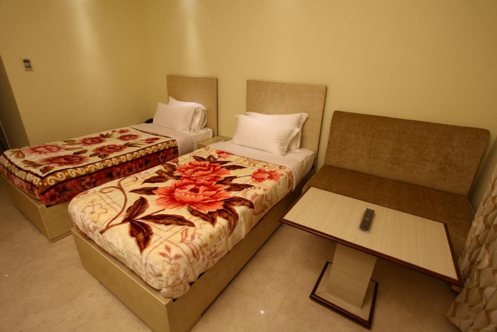 Mayur Hotel New Delhi Værelse billede